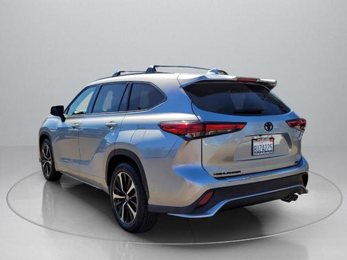 2021 Toyota Highlander XSE