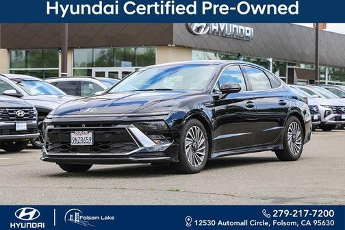 Onyx Black 2024 Hyundai SONATA Hybrid Limited