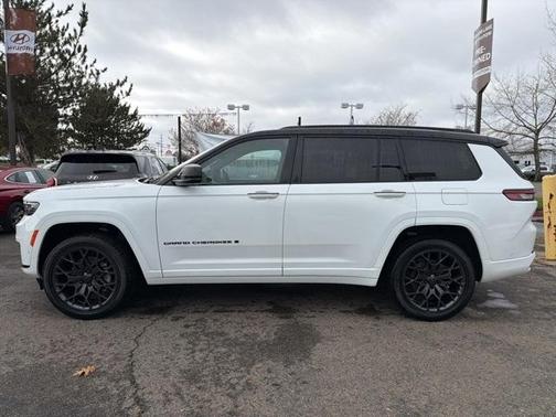 2023 Jeep Grand Cherokee L Summit