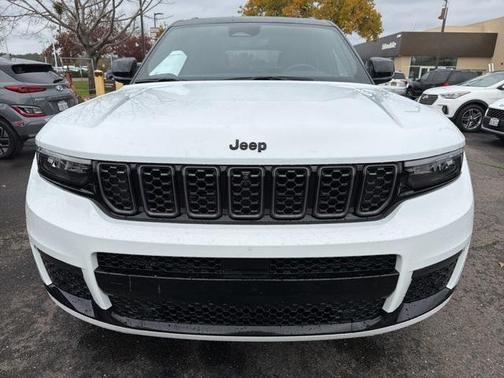 2023 Jeep Grand Cherokee L Summit