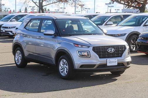 2026 Hyundai VENUE SE