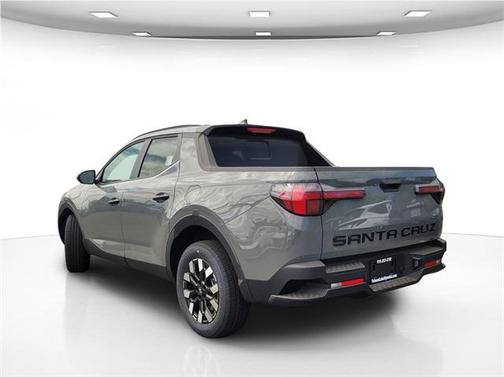 2025 Hyundai SANTA CRUZ SEL Activity