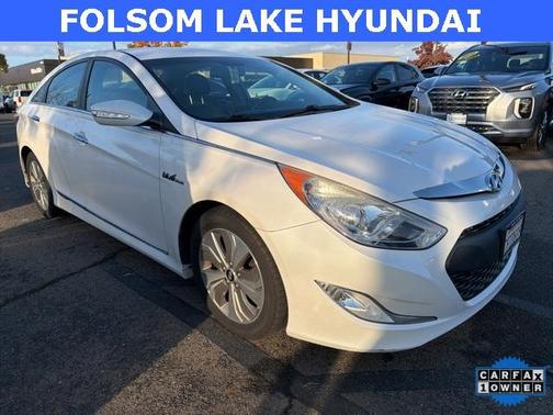 2013 Hyundai SONATA Hybrid Limited