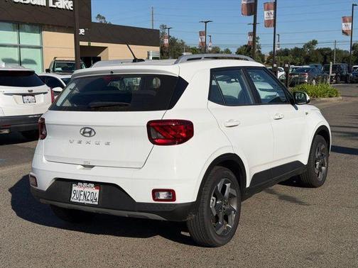 Lunar White 2025 Hyundai VENUE SEL