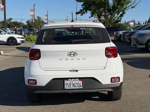 Lunar White 2025 Hyundai VENUE SEL