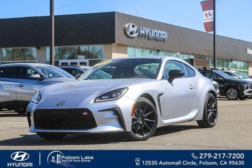 2023 Toyota GR86 Premium
