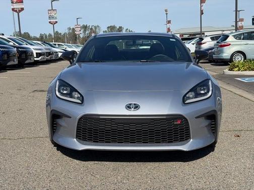 2023 Toyota GR86 Premium