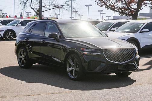2023 Genesis GV70 2.5T
