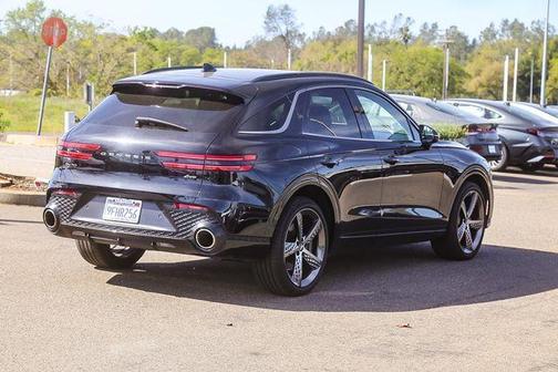 2023 Genesis GV70 2.5T