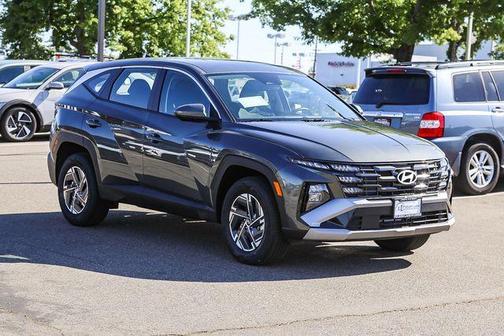 Amazon Gray 2026 Hyundai TUCSON Hybrid Blue SE