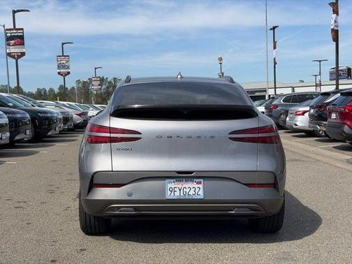 2023 Genesis GV60 Advanced
