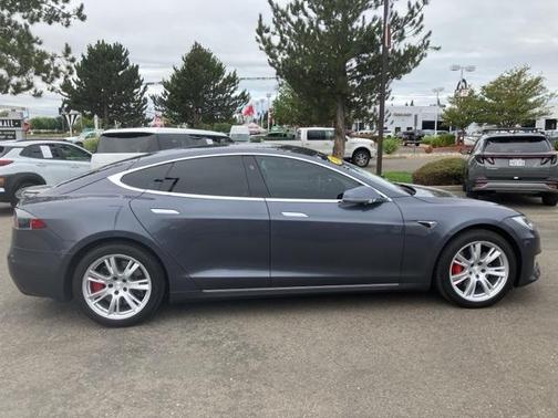 2021 Tesla Model S Performance