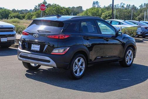 Abyss Black Pearl 2023 Hyundai KONA SEL