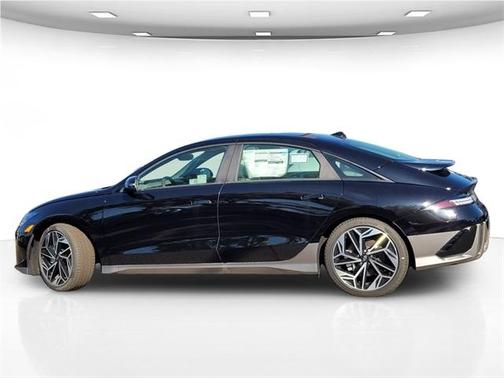 2025 Hyundai IONIQ 6 SEL