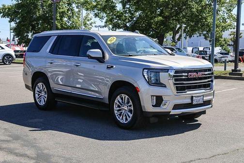 Beige Pearl Metallic 2024 GMC Yukon SLT