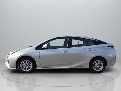 2018 Toyota Prius Four