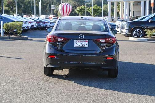 Jet Black Mica 2016 Mazda Mazda3 i Grand Touring
