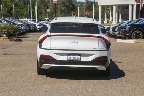 Snow White Pearl 2023 Kia EV6 GT-Line