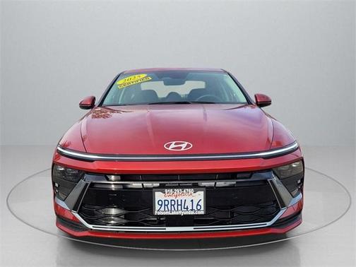 2025 Hyundai SONATA SE