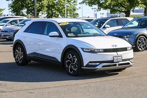 2024 Hyundai IONIQ 5 SEL