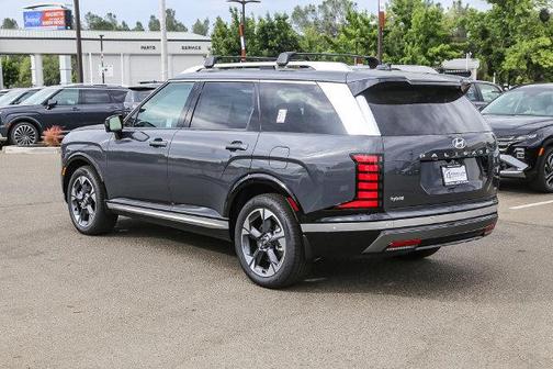 Gray Pearl 2026 Hyundai Palisade Hybrid Limited