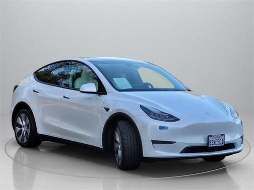 2020 Tesla Model Y Long Range