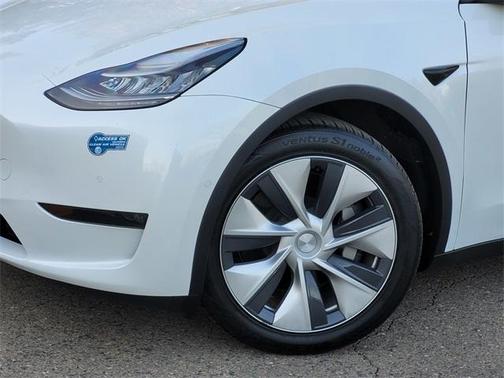 2020 Tesla Model Y Long Range