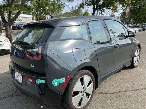2015 BMW i3 Base w/Range Extender