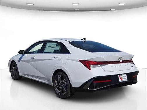 2025 Hyundai ELANTRA HEV Limited