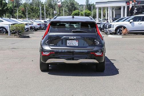 Graphite Gray 2023 Kia Niro EV Wave
