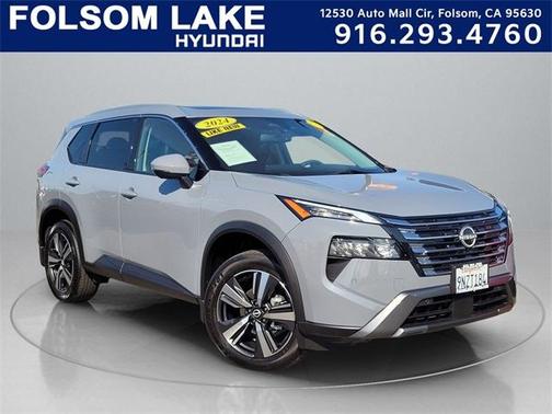 2024 Nissan Rogue SL