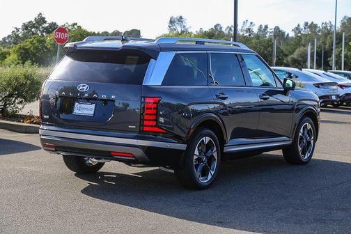 Gray Pearl 2026 Hyundai Palisade Hybrid Limited