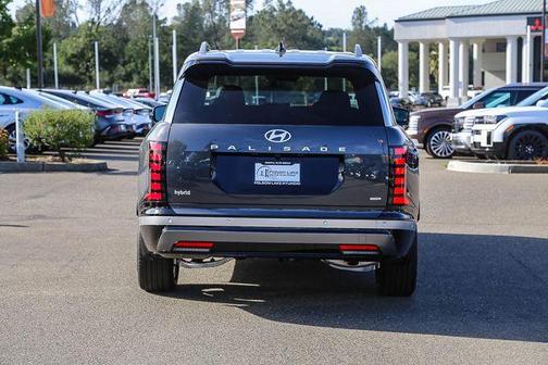 Gray Pearl 2026 Hyundai Palisade Hybrid Limited