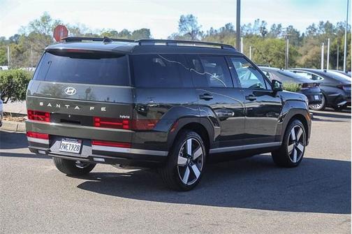 2025 Hyundai SANTA FE HEV Limited