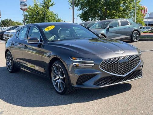 Makalu Gray 2025 Genesis G70 2.5T