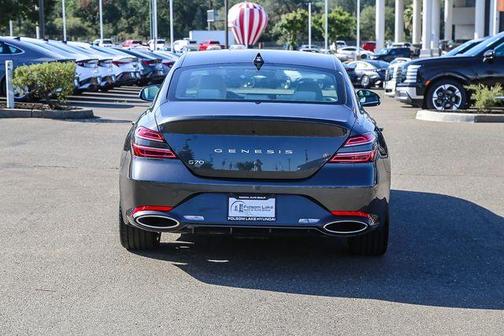 Makalu Gray 2025 Genesis G70 2.5T