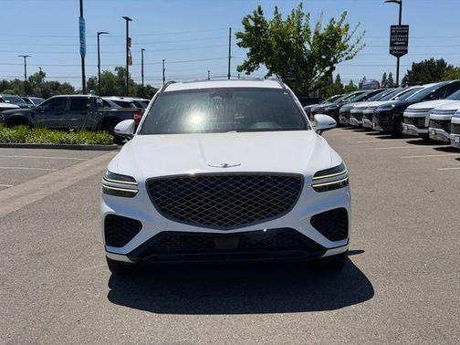 Alta White 2023 Genesis GV70 2.5T