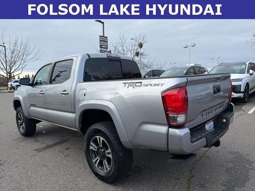 2017 Toyota Tacoma TRD Sport