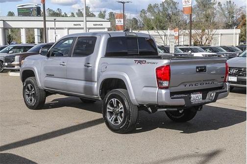2017 Toyota Tacoma TRD Sport