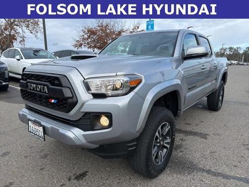 2017 Toyota Tacoma TRD Sport
