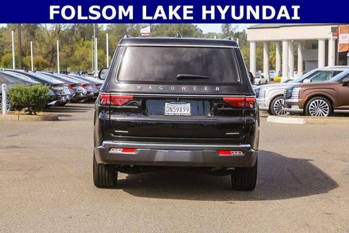 2022 Jeep Wagoneer Series III