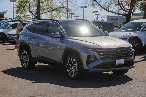 Shimmering Silver 2026 Hyundai TUCSON Limited
