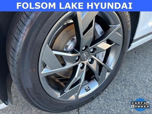 2024 Genesis Electrified GV70 Advanced