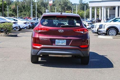 Ruby Wine 2017 Hyundai TUCSON SE