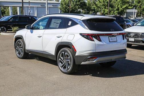 Pearl 2026 Hyundai TUCSON Hybrid Limited