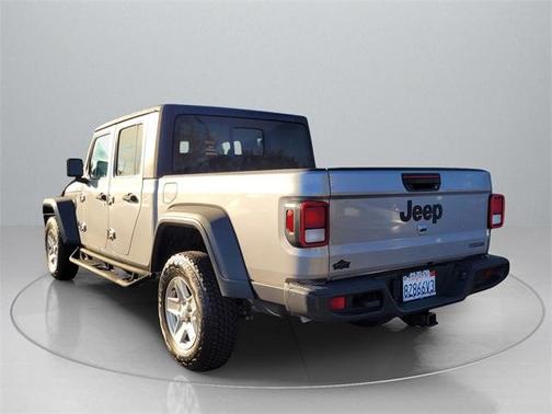 2020 Jeep Gladiator Sport