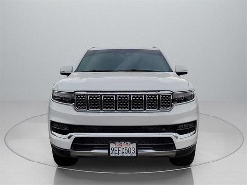2022 Jeep Grand Wagoneer Series III