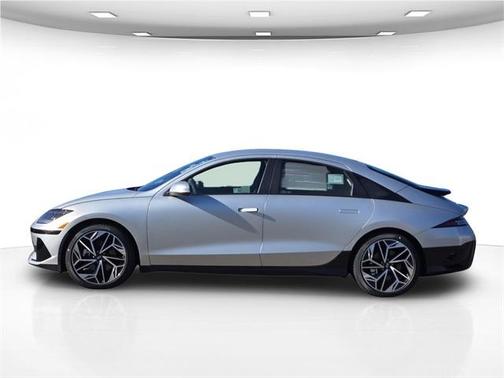 2025 Hyundai IONIQ 6 SEL