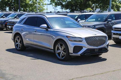 Savile Silver 2023 Genesis GV70 2.5T