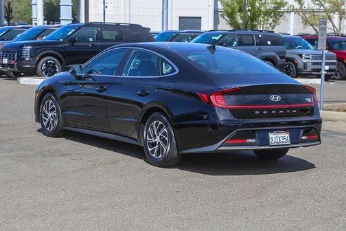 2023 Hyundai SONATA Hybrid Blue